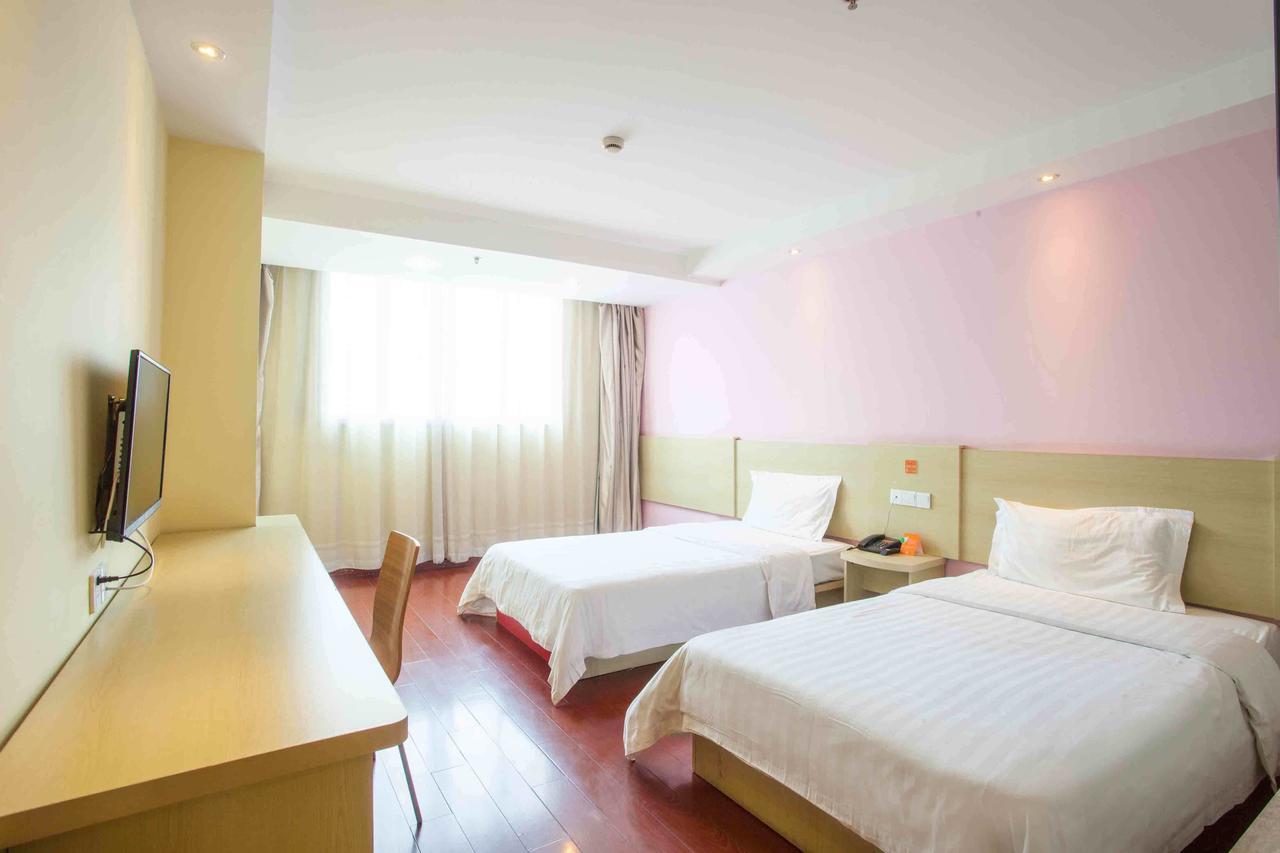 7Days Inn Shanghai Yichuan Road Екстер'єр фото