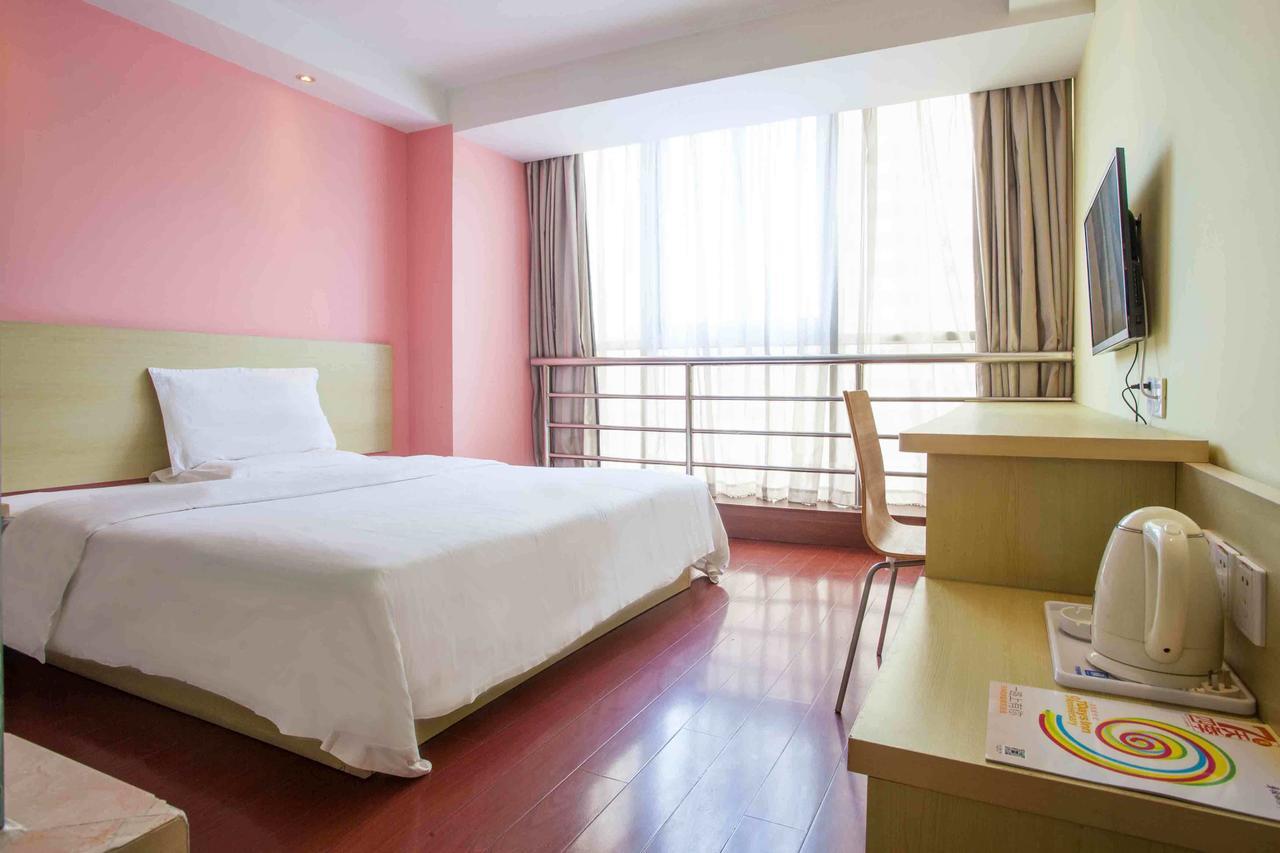 7Days Inn Shanghai Yichuan Road Екстер'єр фото